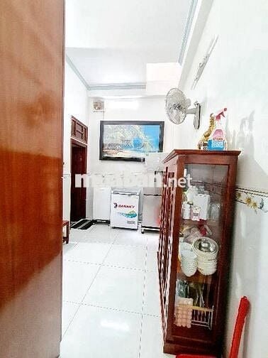 NHÀ 3 TẦNG TẶNG FULL NỘI THẤT, TRẦN XUÂN SOẠN, TÂN HƯNG, QUẬN 7 - 44M2