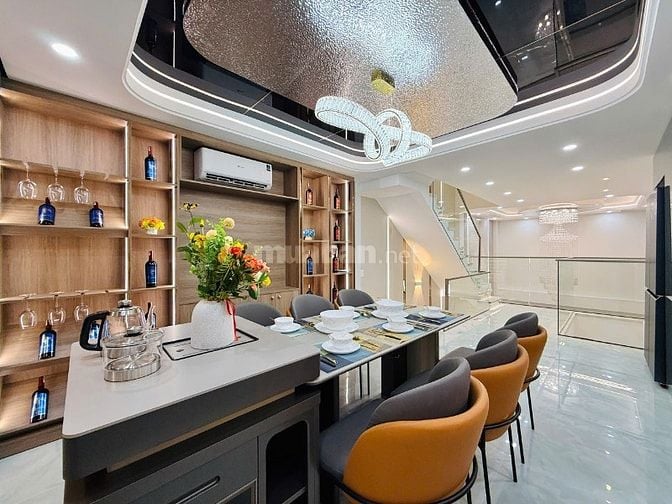 CHÍNH CHỦ BÁN CĂN SIÊU PHẨM MỚI XÂY ĐÚC 3 LẦU HẺM XE HƠI GIÁ MỀM 
