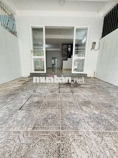 - CHUYỂN CÔNG TÁC CHÚ PHÁT NHƯỜNG LẠI CĂN NHÀ Ở TÂN THẠNH ĐÔNG CỦ CHI