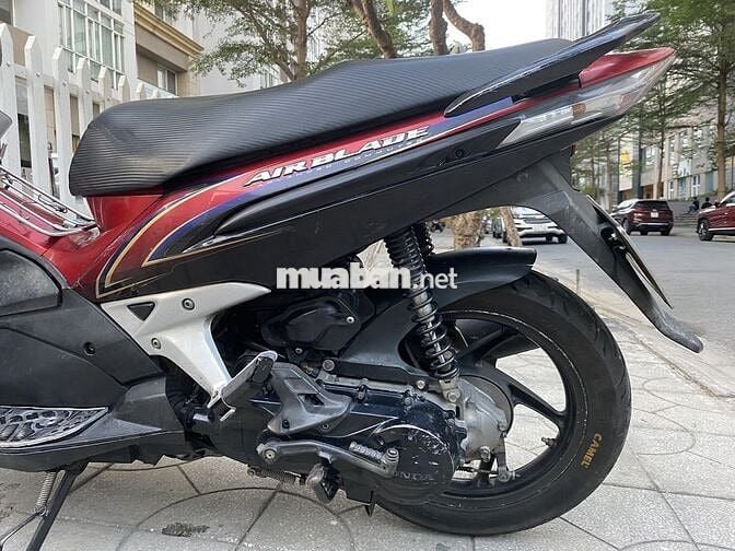 Đổi xe bán airblade đỏ đen, nữ đi, giá rẻ