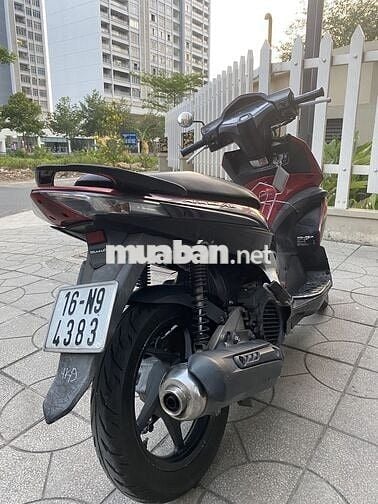 Đổi xe bán airblade đỏ đen, nữ đi, giá rẻ