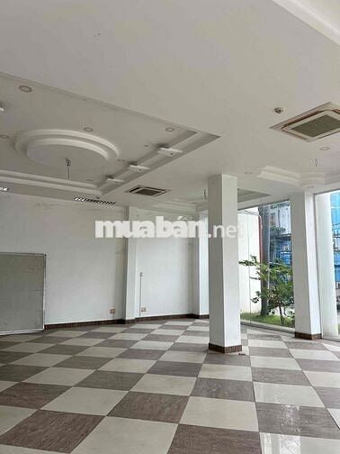 Cho thuê Văn Phòng đẹp DT 95m/sàn. cho thuê hết hoặc từng lầu riêng