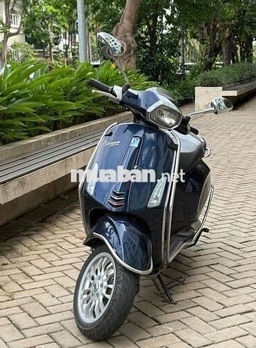 VESPA SPRINT XANH