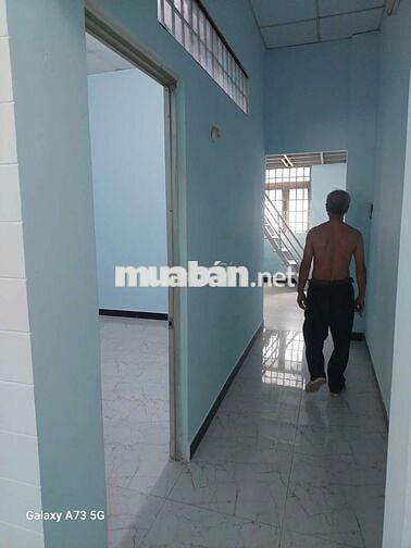 NHÀ HẺM XE HƠI KHU VỰC AN NINH  GẦN TRƯỜNG CHINH GIÁP TÂN BÌNH