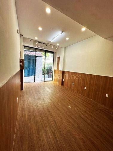 Nhà 5 Tầng Âu Dương Lân Q8 – 9 Phòng Đang Cho Thuê 30Tr/Th – Giá 8 Tỷ