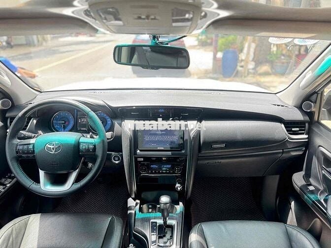 Toyota Fortuner 2022 2.4 4x2 AT - 28000 km