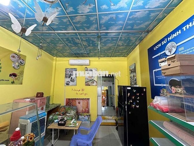 cho thuê nhà c4 kinh doanh sầm uất gần 3 khu công nghiệp, chợ ltrung