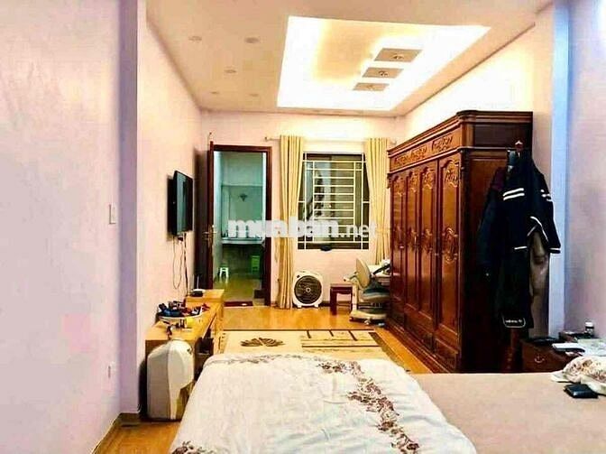 Cực Rẻ ! Nhà Phố Pháo Đài Láng - Ngõ Thông -20m Ra OTO -Full Nội Thất
