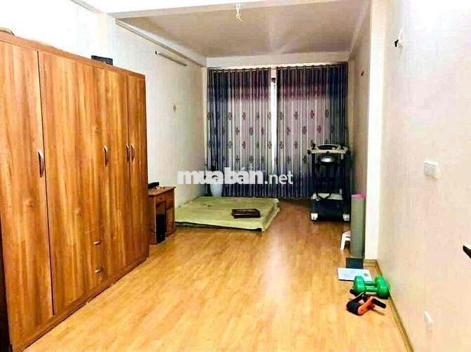 Cực Rẻ ! Nhà Phố Pháo Đài Láng - Ngõ Thông -20m Ra OTO -Full Nội Thất