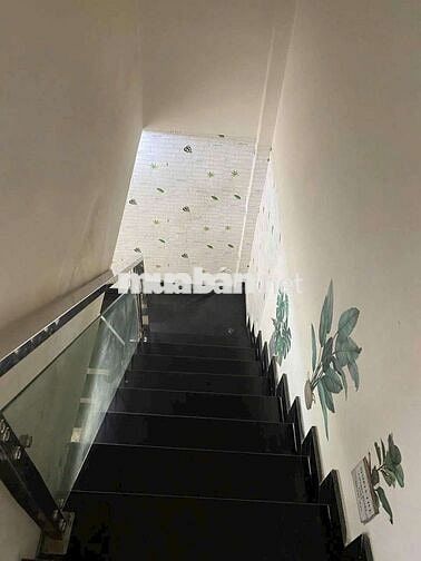 Cho thuê nhà nguyên căn gần trường Ngô Quyền