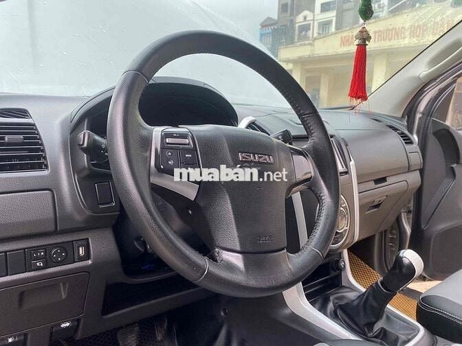 Isuzu Dmax 2016 LS 2.5 4X4 MT 2 cầu