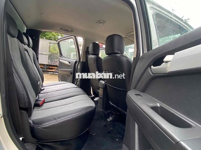 Isuzu Dmax 2016 LS 2.5 4X4 MT 2 cầu
