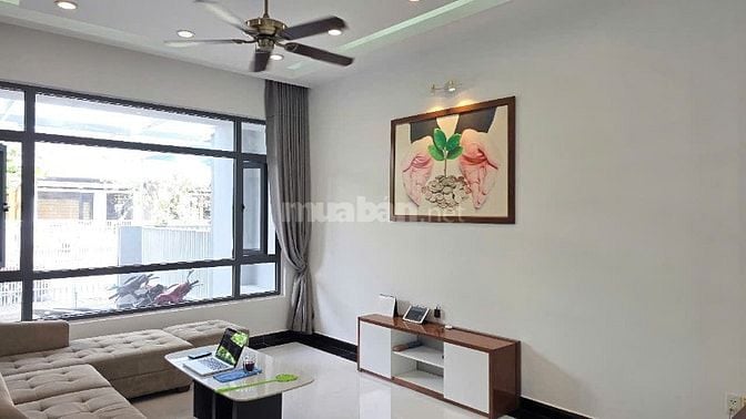 Biệt thự Phố Đông, đã hoàn thiện nội thất. DT: 120m2, chỉ 13 tỷ