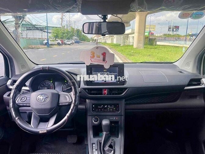 Toyota Avanza Premio 2022 CVT - 60600 km