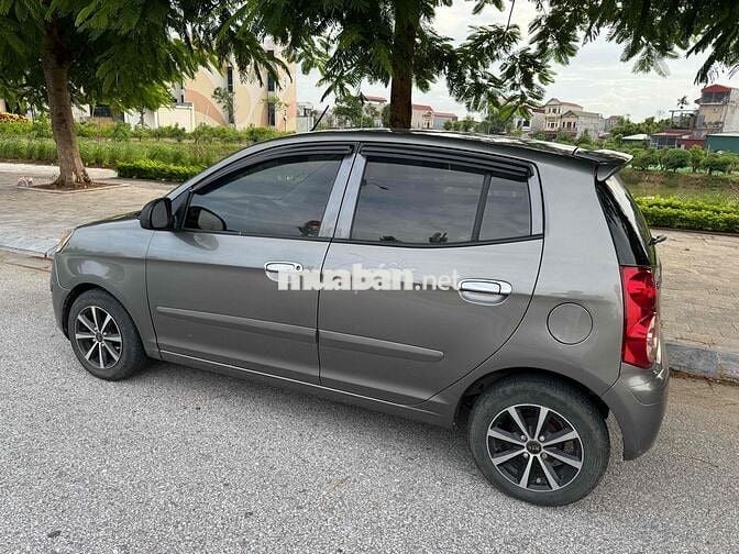 Kia Morning 2010 Van 1.0 AT - 123 km