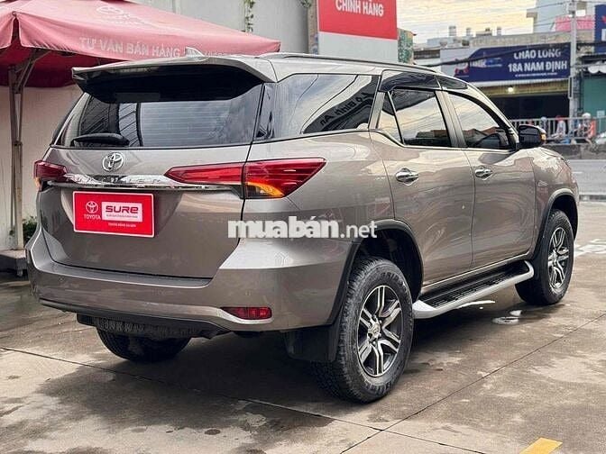Bán Fortuner dầu tự động 2022 sơn rin 100% xe đẹp