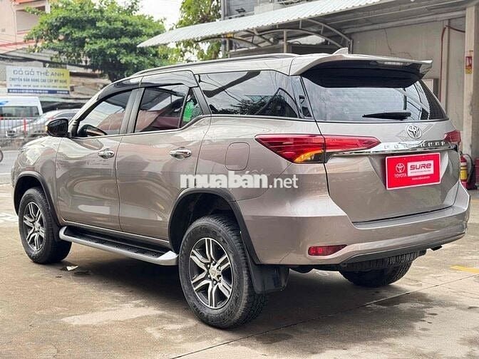 Bán Fortuner dầu tự động 2022 sơn rin 100% xe đẹp