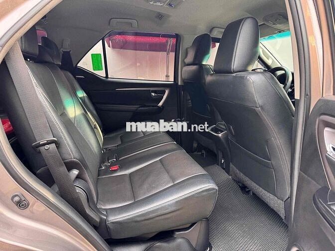 Bán Fortuner dầu tự động 2022 sơn rin 100% xe đẹp