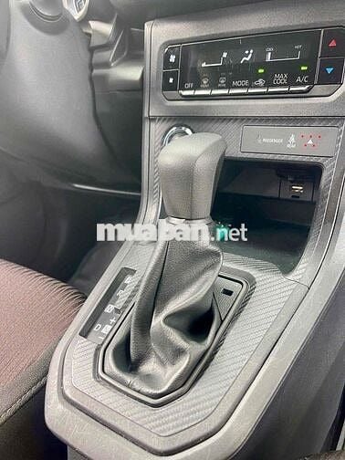 Toyota Avanza Premio 2022 CVT - 60600 km