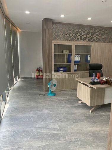 Cho thuê văn phòng ở số 372 Phạm Văn Đồng, Phường 1, Gò Vấp, DT 150m2