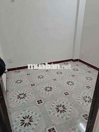 Cho thuê nhà 3pn, Mặt Tiền Đường Số 4 P16 Gò vấp. Tiện làm vp, kd onl