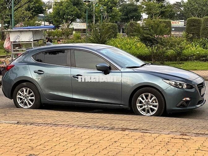Mazda 3 siêu phẩm siêu lướt - 50000 km
