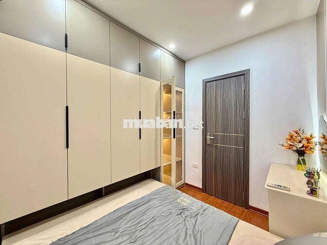Nhà ngõ Văn Chương, diện tích 12/16m2, 4 tầng, gúa 4,25 tỷ