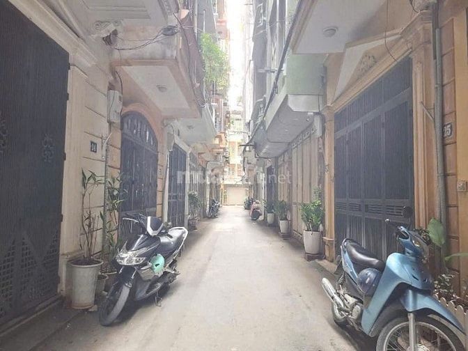 Cổ Nhuế 36m2*6T, lô góc, ngõ thông, ô tô đỗ cửa, dân trí cao, 7.5 tỷ