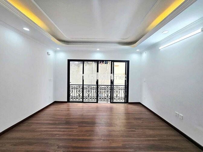 Quá Ngon ! Xã đàn, gần Phố oto kinh doanh -5 tầng xây mới quanh 8đ