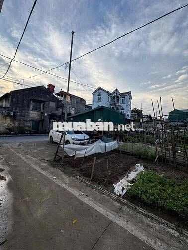 Đất đẹp Kiêu Kỵ, Gia Lâm, DT: 43m2, MT:4m2 Ô tô vào đất giá nhỉnh 3tỷ