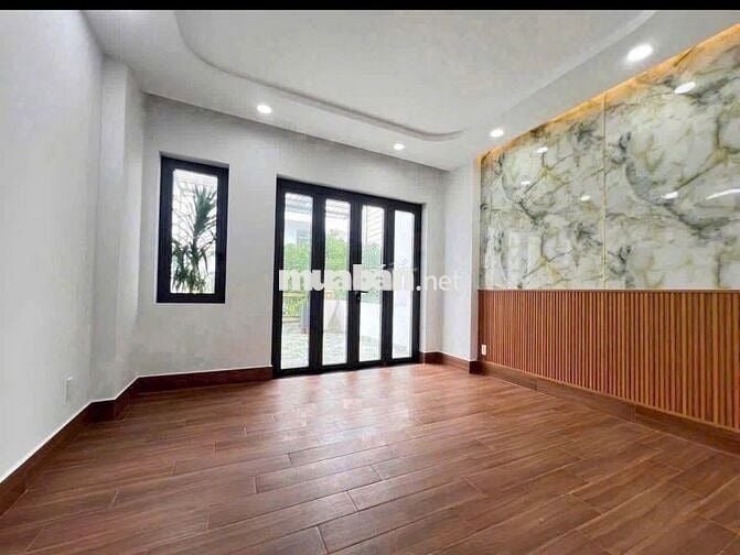 KẸT TIỀN BÁN GẤP 3TẦNG ĐẸP- NGUYỄN SƠN 56M2- NHỈNH 5TỶ