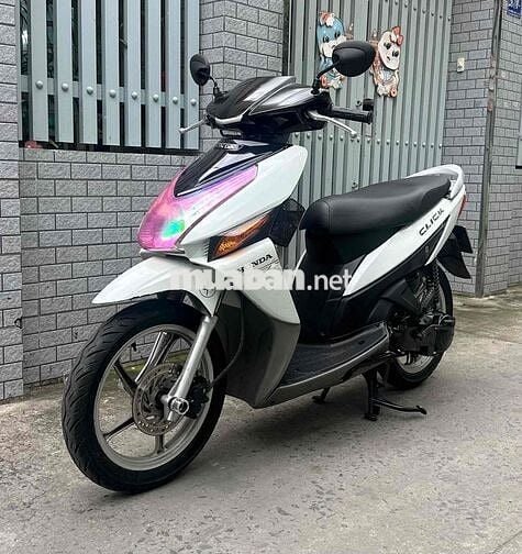 Click đẹp, máy êm thì thầm bao vọt