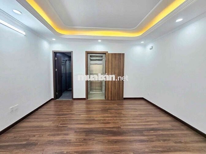Quá Ngon ! Xã đàn, gần Phố oto kinh doanh -5 tầng xây mới quanh 8đ