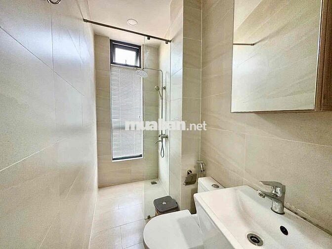 Cho thuê studio đón sáng_Hầm xe thang máy mặt tiền Bà Hạt Q10