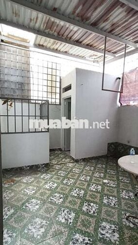 Cho thuê nhà trống, rộng rãi, 3pn3wc, hxh Đường Nguyễn Văn khối p8 GV