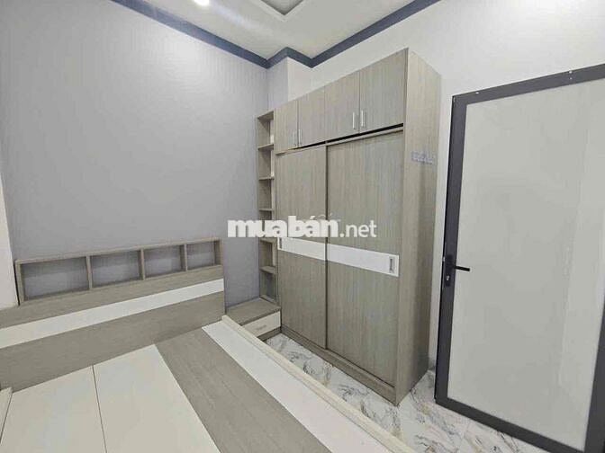 Nhà Thuê Full nội thất 3pn, Sân oto Mai Hắc Đế