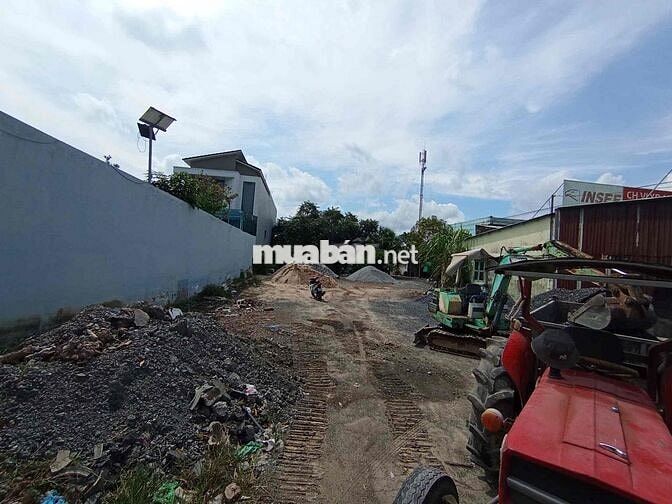 ĐẤT MẶT TIỀN TỈNH LỘ 8 DIỆN TÍCH 324m2 GIÁ CHỈ 6 tỷ