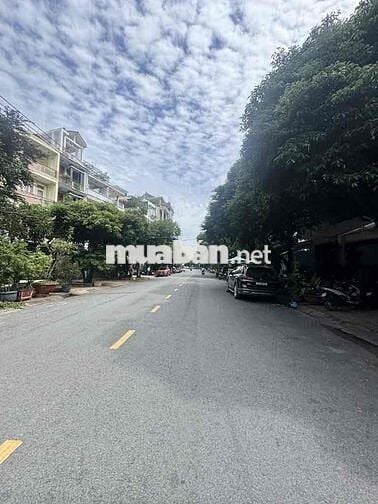 Nhà Đẹp Ngay Mặt Tiền —Gần Tân Sơn Nhì Trương Vĩnh Ký Diệp Minh Châu
