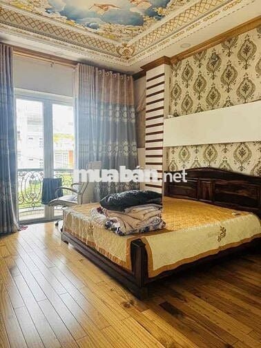 Nhà Đẹp Ngay Mặt Tiền —Gần Tân Sơn Nhì Trương Vĩnh Ký Diệp Minh Châu
