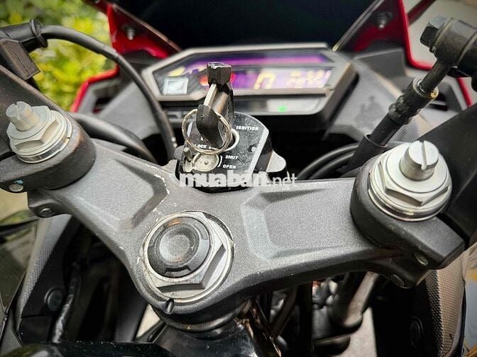 Honda CBR150R dk 2020