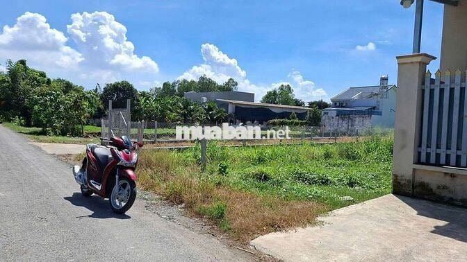 Bán Nhanh Lô Đất /nguyễn Thị Lắng Củ Chi. Giá 2ty430/152m2 SHR XDTD LH