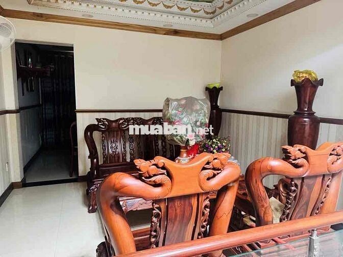 Nhà Đẹp Ngay Mặt Tiền —Gần Tân Sơn Nhì Trương Vĩnh Ký Diệp Minh Châu