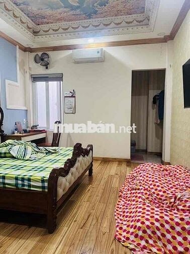 Nhà Đẹp Ngay Mặt Tiền —Gần Tân Sơn Nhì Trương Vĩnh Ký Diệp Minh Châu