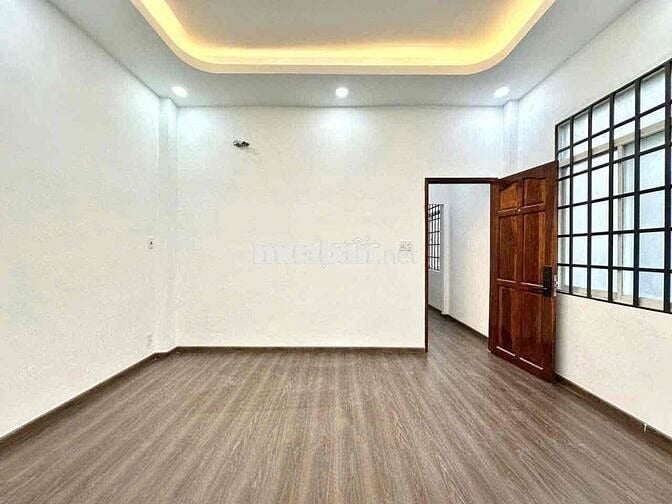 Cho thuê nhà HXH Nguyễn Duy Dương P2 Q10
