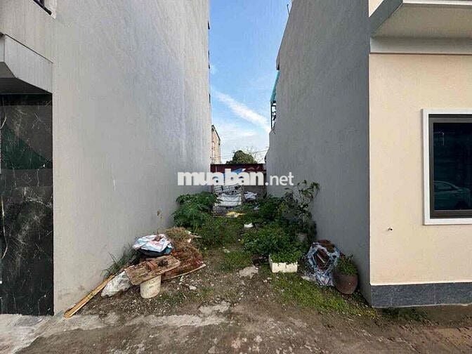 Đất đẹp Kiêu Kỵ, Gia Lâm, DT: 43m2, MT:4m2 Ô tô vào đất giá nhỉnh 3tỷ