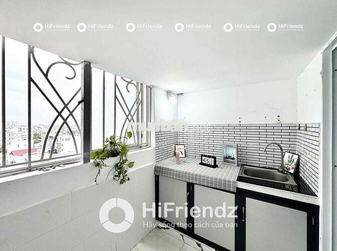 PHÒNG DUPLEX CỬA SỔ TRỜI BANCON NGAY KINH DƯƠNG VƯƠNG