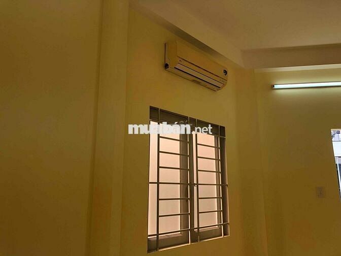PHÒNG TRỌ SẠCH, ĐẸP NGAY NGÃ TƯ HÀNG XANH