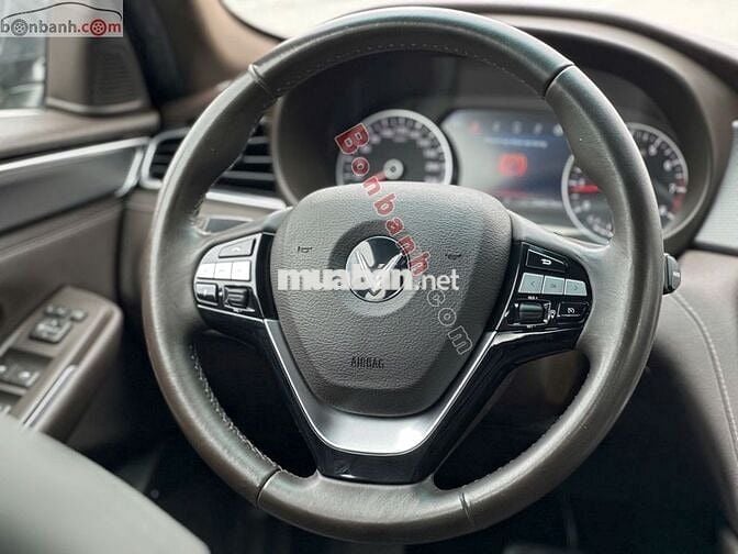 VinFast Lux A 2.0 2.0 AT 2019 - 460 Triệu