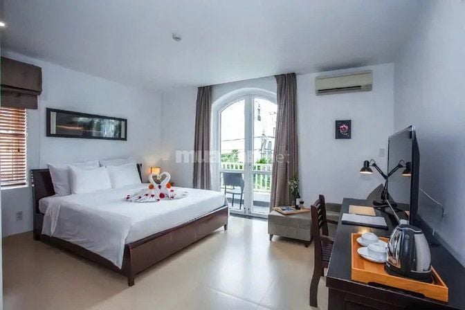 Cho thuê Villa gần biển Phạm Văn Đồng, Công viên biển Đông, DT 300 m2,