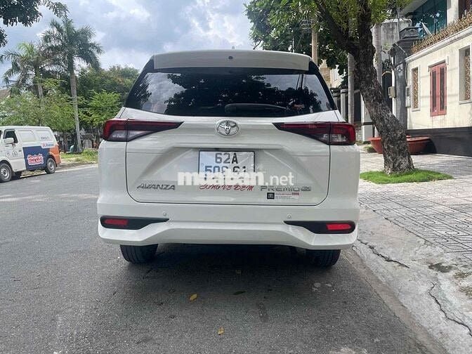Toyota Avanza Premio 2023 MT - 54000 km